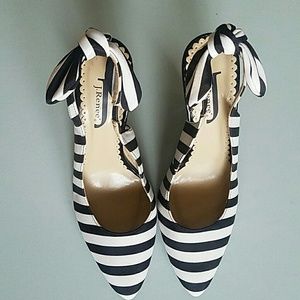 Striped J.Renee slingback heels
